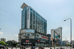 <b>项目位于锦江区东大街取南交汇处</b>